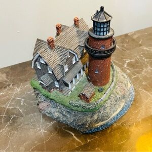 Lighthouse Sculpture 1998 HARBOUR LIGHTS LIGHTHOUSE #219 GAY HEAD, MASSACHUSETTS